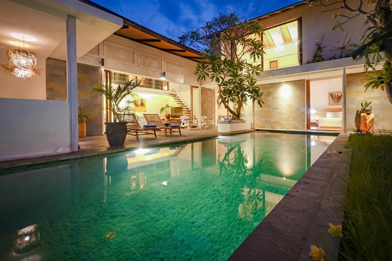 Bias Villa Seminyak Eksteriør bilde
