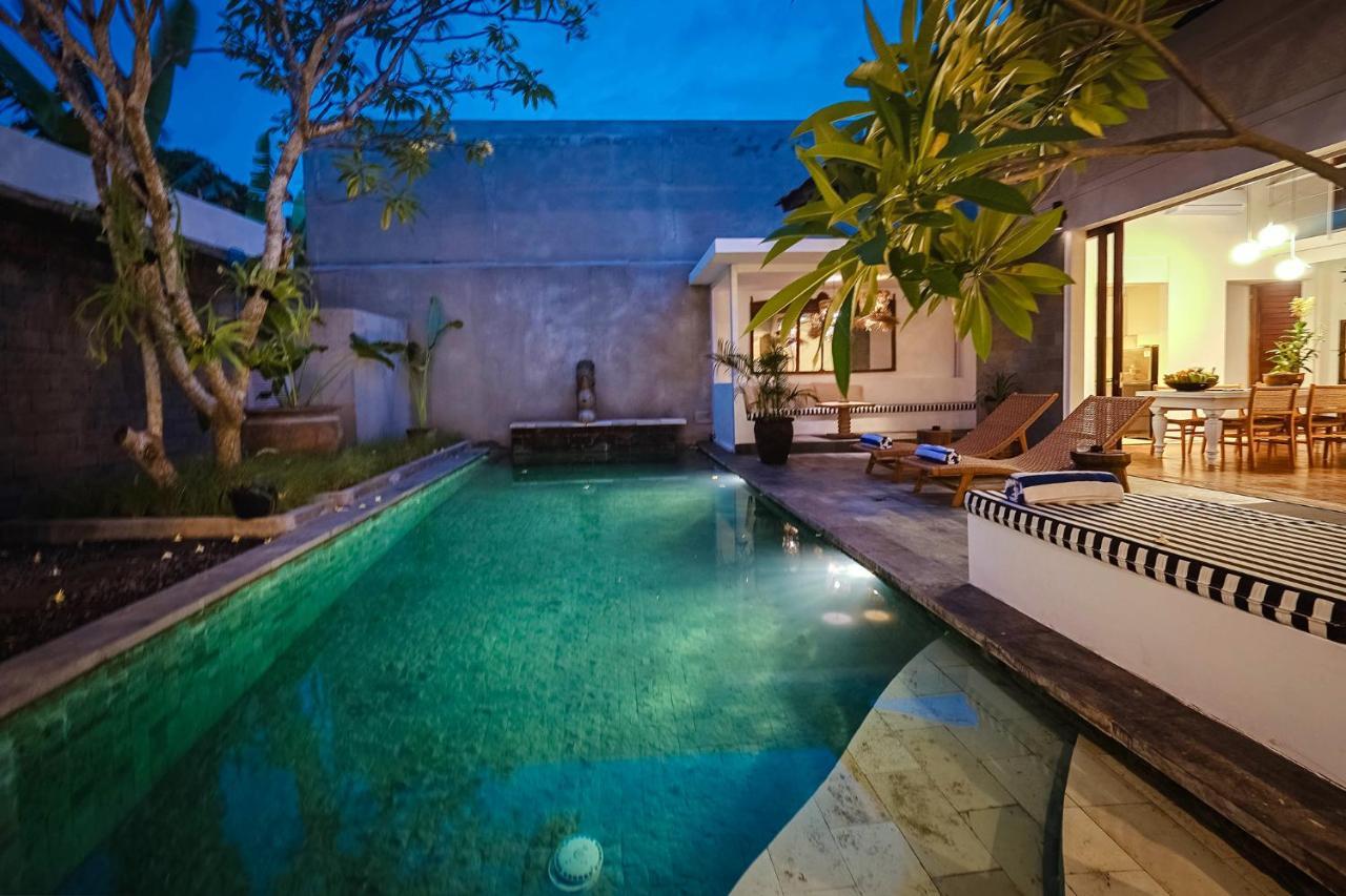 Bias Villa Seminyak Eksteriør bilde